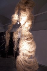 Mémoires, fer et fibre vegetal