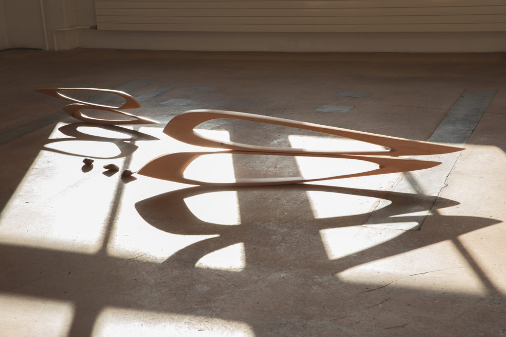 Photo ouvre sculpture en bois